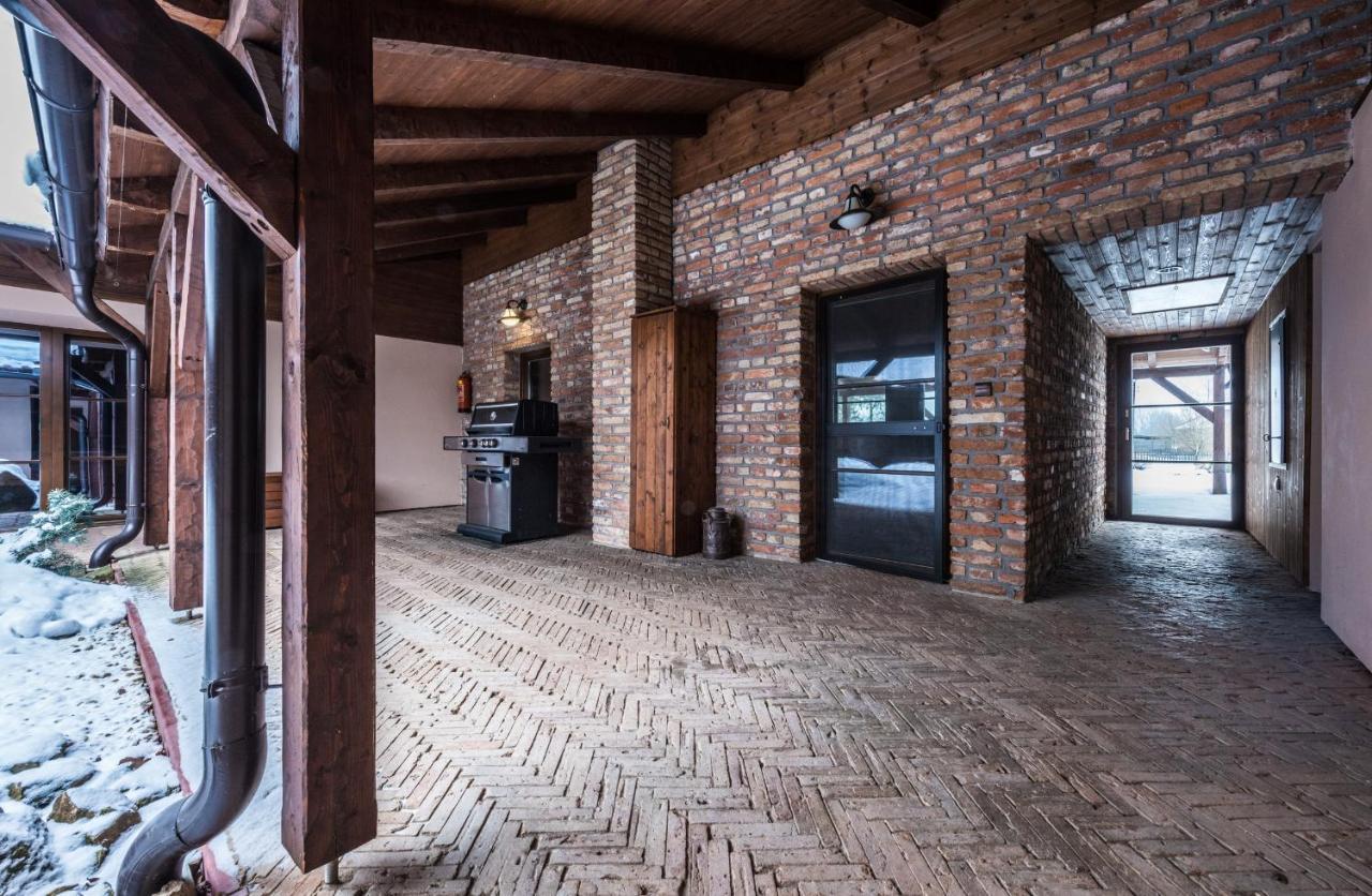 Penzion U Lisky Jarosov nad Nezarkou Exteriör bild